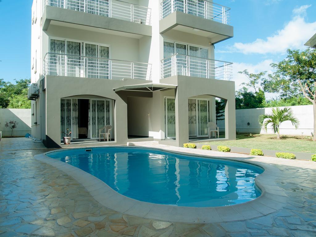 Mo Residence Pereybere Beach Exterior foto